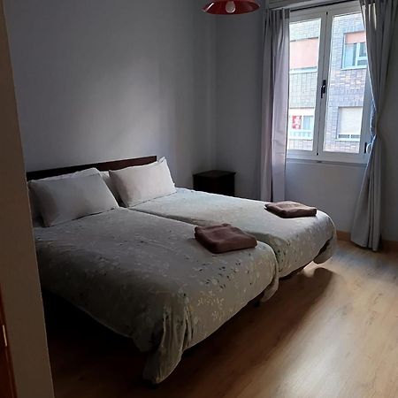 Segundo Antolin Yellow Door Ponferrada Zewnętrze zdjęcie