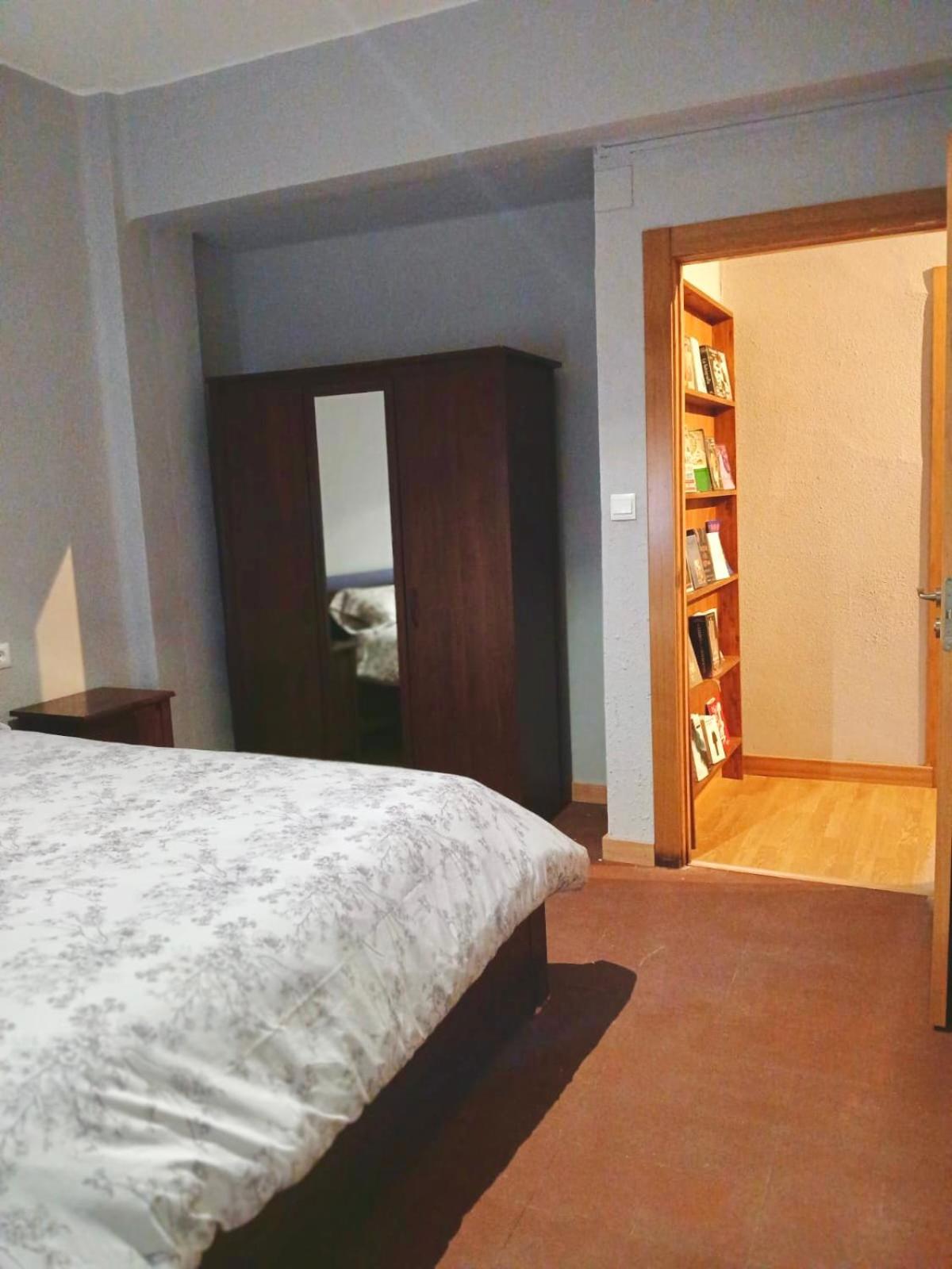 Segundo Antolin Yellow Door Ponferrada Zewnętrze zdjęcie