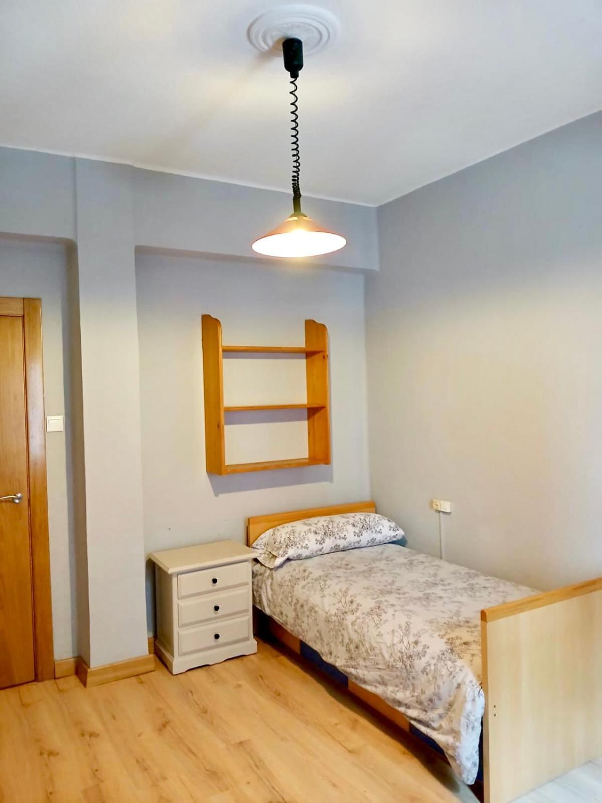 Segundo Antolin Yellow Door Ponferrada Zewnętrze zdjęcie