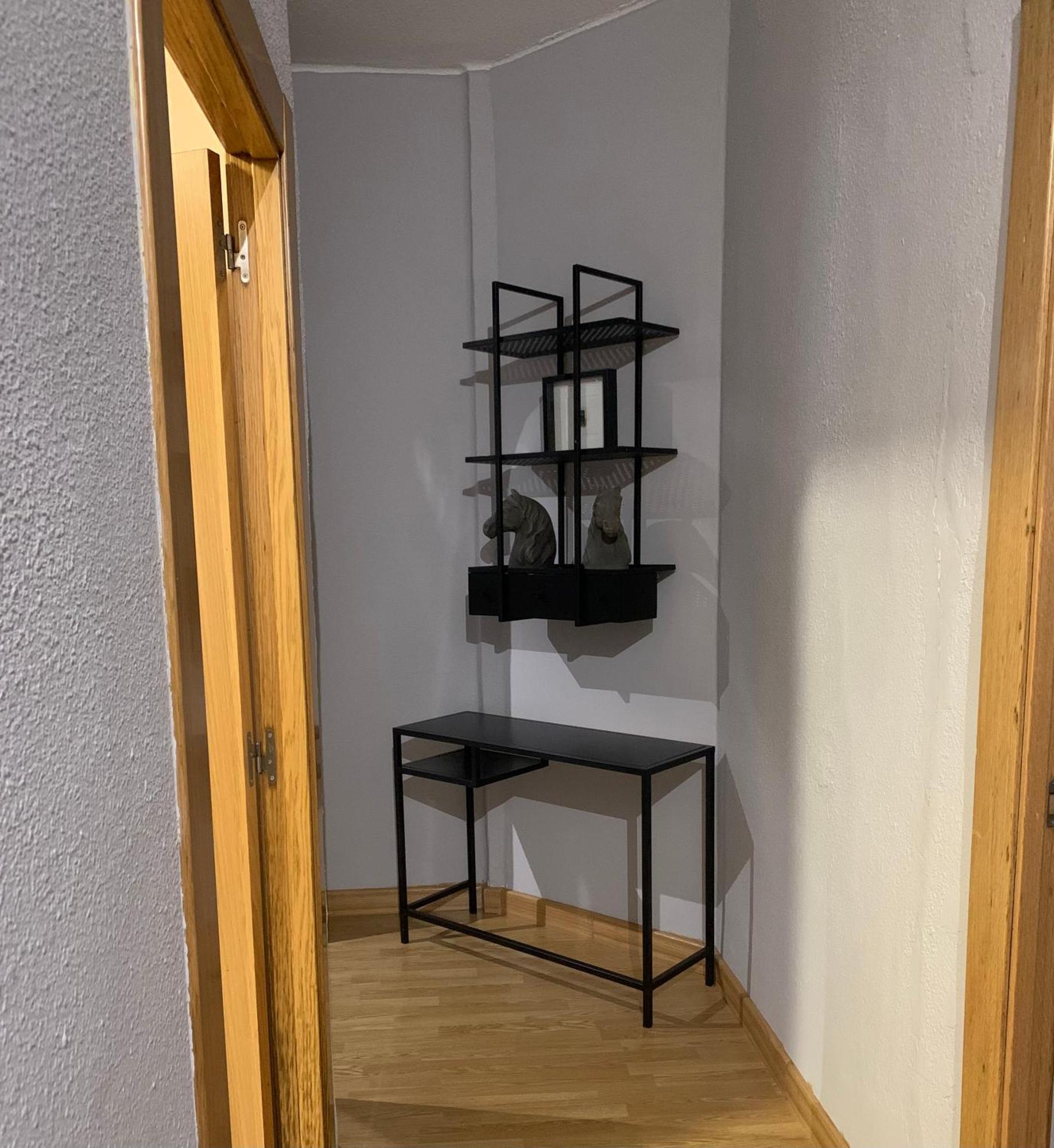 Segundo Antolin Yellow Door Ponferrada Zewnętrze zdjęcie
